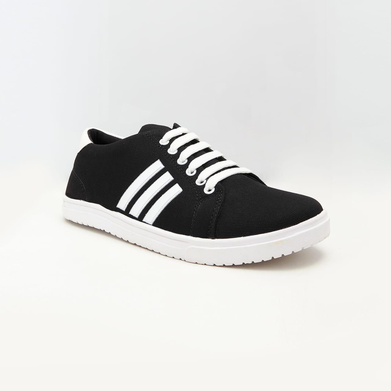 Mens Black Sneakers Shoes with White Lines 001